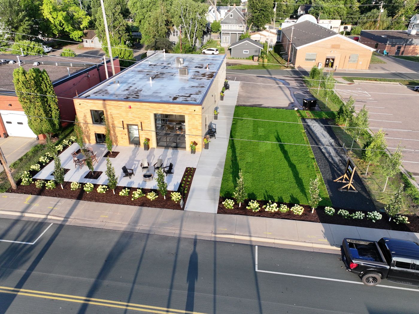 The 45th Patio & Showroom - Schifsky Companies landscape project in Lake Elmo, MN